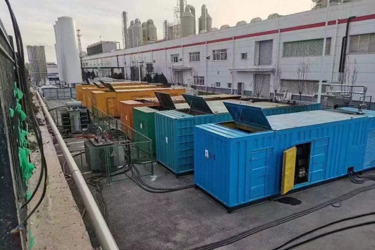 湾岭镇发电机租赁施工现场